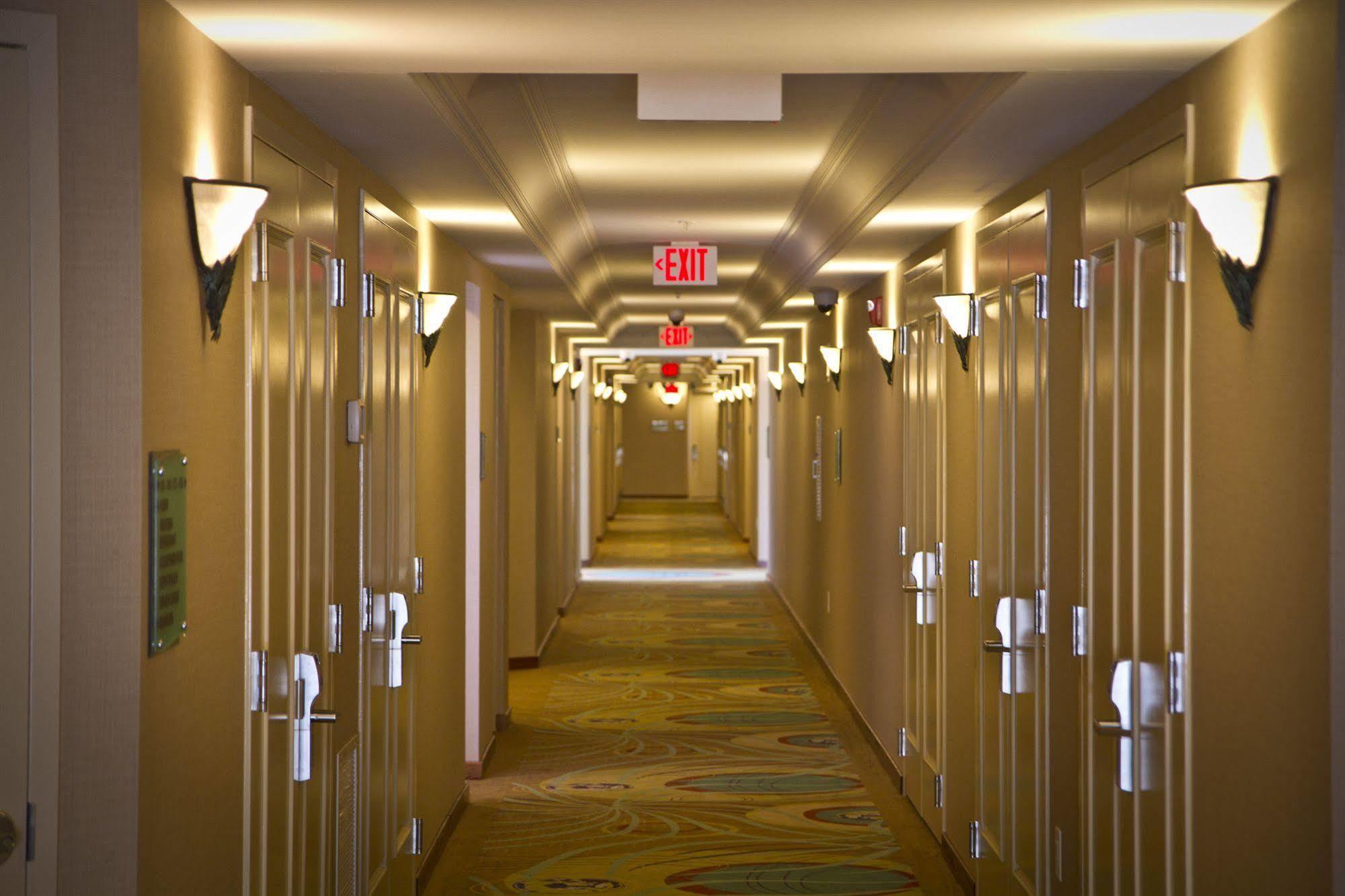 Town & Country Inn And Suites Τσάρλεστον Εξωτερικό φωτογραφία